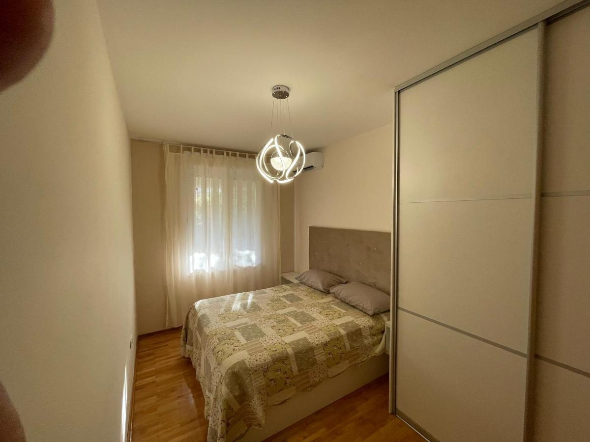 Apartment Relax Whit Big Terrace 170M2 Near The Beach Split Exterior photo